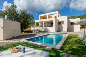 Hotel New!Villa Can Toni